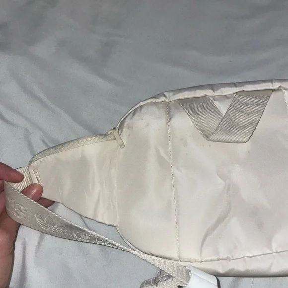 Adidas Sport Pack Waist Bag Fanny Pack Crossbody Bag White - Picture 3 of 3